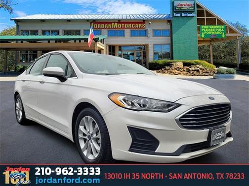 2019 Ford Fusion SE