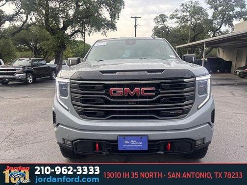 Thunderstorm Gray 2025 GMC Sierra 1500 AT4