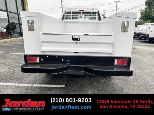 2025 Ford F-250 XL
