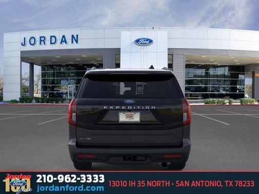 DARK MATTER GREY METALLIC 2025 Ford Expedition Active