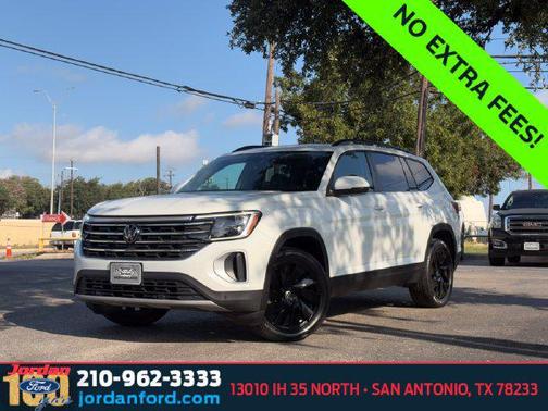 Pure White 2024 Volkswagen Atlas 2.0T SE w/Technology