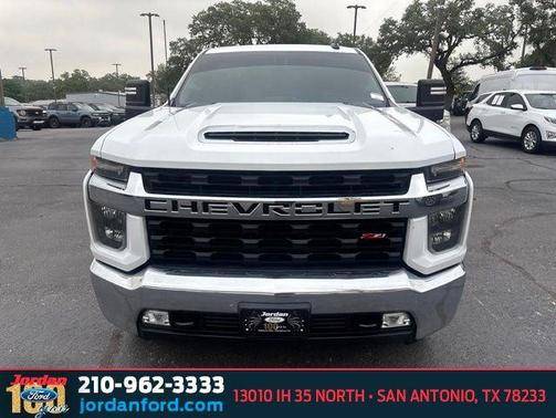 Summit White 2022 Chevrolet Silverado 2500 LT