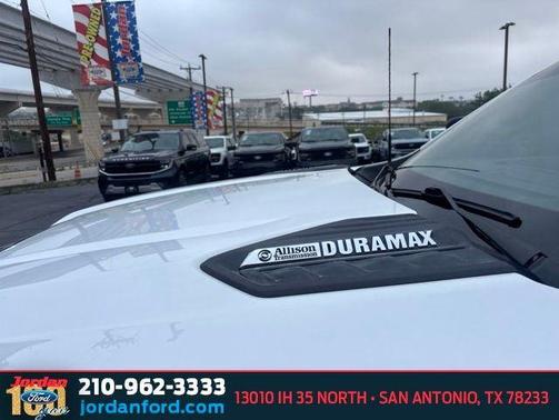 Summit White 2022 Chevrolet Silverado 2500 LT