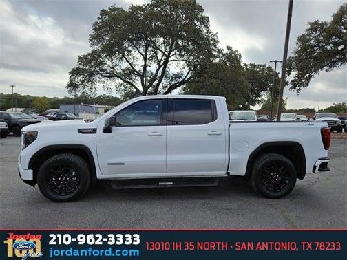 2023 GMC Sierra 1500 Elevation