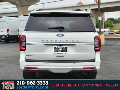 2023 Ford Expedition Platinum
