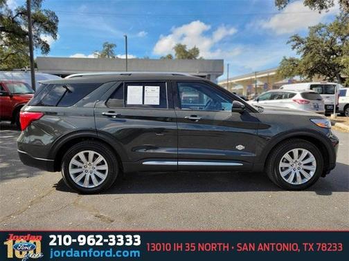 2021 Ford Explorer King Ranch
