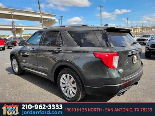 2021 Ford Explorer King Ranch