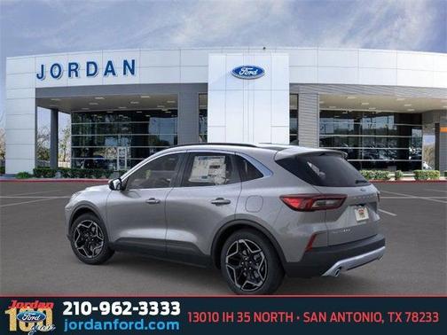 2026 Ford Escape Platinum