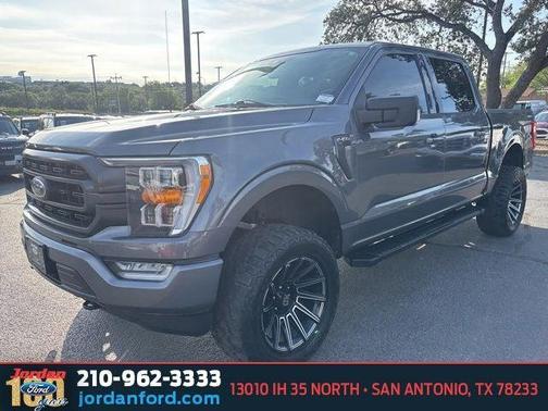 CARBONIZED GREY METALLIC 2021 Ford F-150 XLT