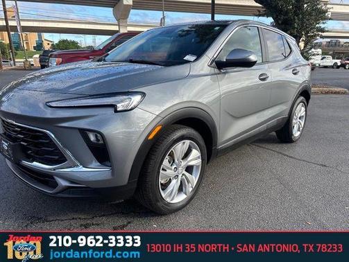 Moonstone Gray Metallic 2025 Buick Encore GX Preferred