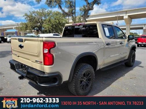 2022 Chevrolet Silverado 1500 ZR2