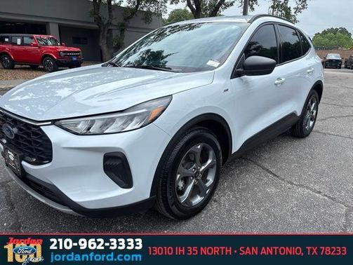 SPACE SILVER METALLIC 2025 Ford Escape ST-Line