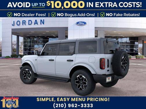 Oxford White 2026 Ford Bronco Outer Banks
