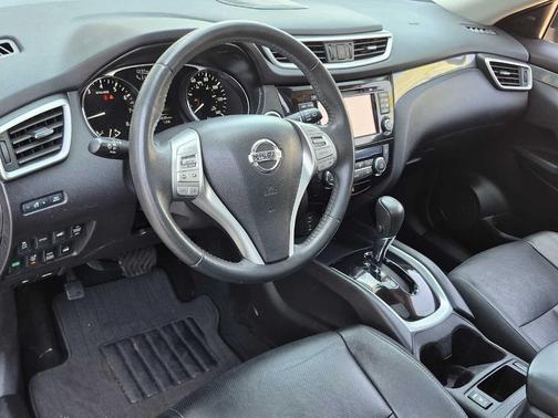 Gun Metallic 2015 Nissan Rogue SL