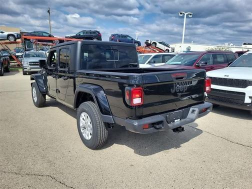 2023 Jeep Gladiator Sport