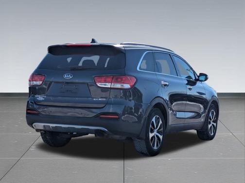 2016 Kia Sorento EX