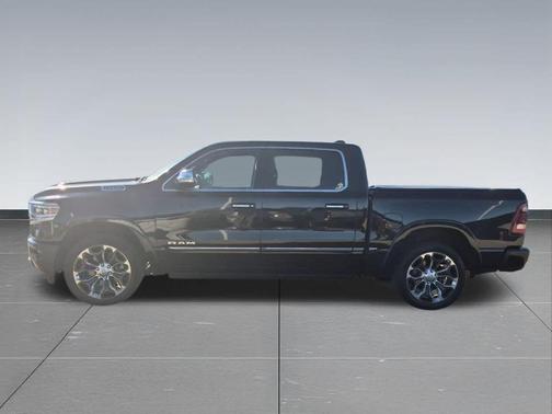 Diamond Black 2022 RAM 1500 Limited