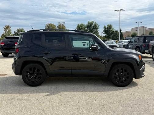2017 Jeep Renegade Altitude