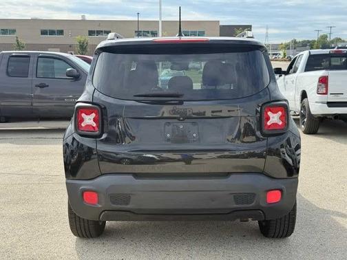 2017 Jeep Renegade Altitude