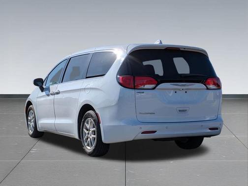 2018 Chrysler Pacifica LX