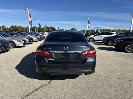 2016 Nissan Altima 2.5 S