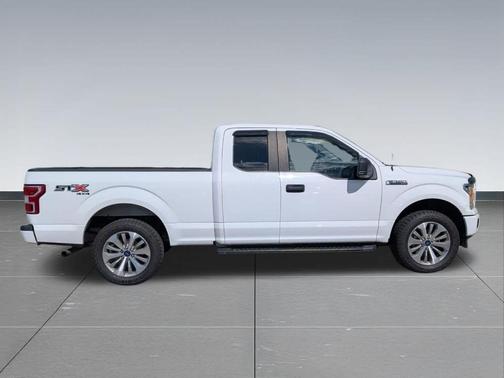 Oxford White 2018 Ford F-150 XL