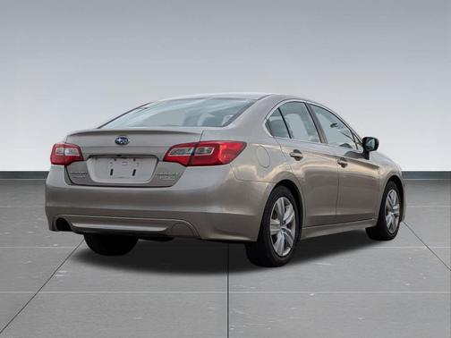 2015 Subaru Legacy 2.5i