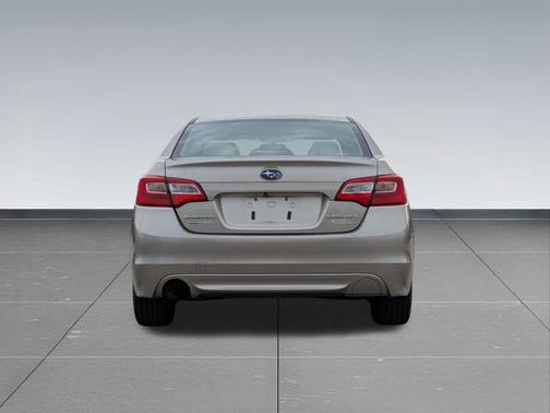 2015 Subaru Legacy 2.5i