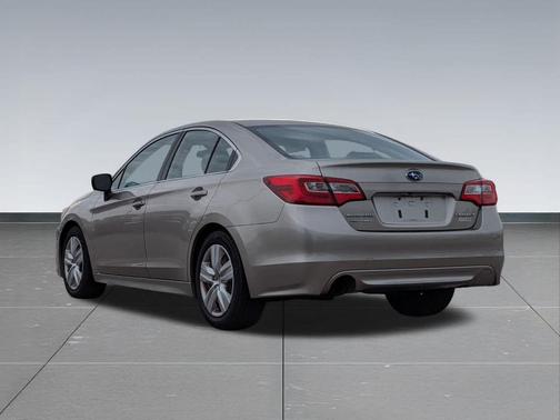 2015 Subaru Legacy 2.5i