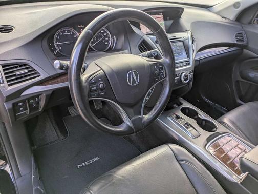 2017 Acura MDX 3.5L w/Technology Package