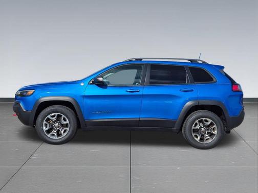 Hydro Blue Pearlcoat 2019 Jeep Cherokee Trailhawk