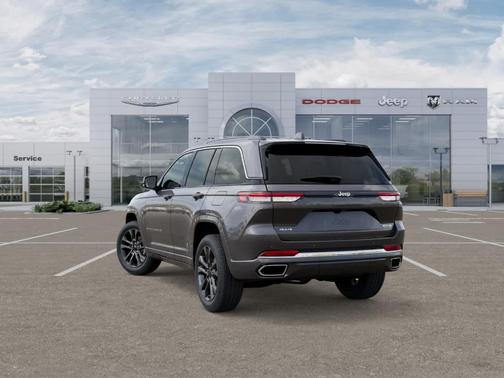 2025 Jeep Grand Cherokee Overland