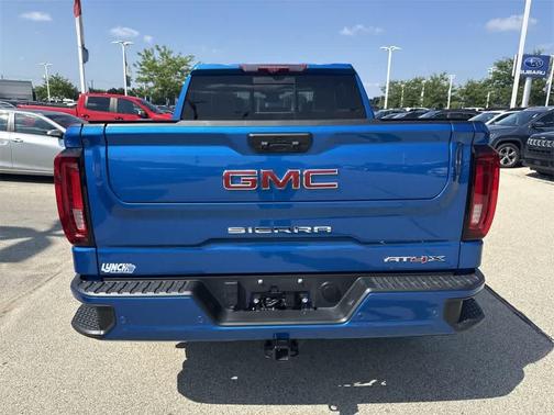 2023 GMC Sierra 1500 AT4X
