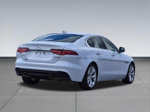 Yulong White 2020 Jaguar XE S