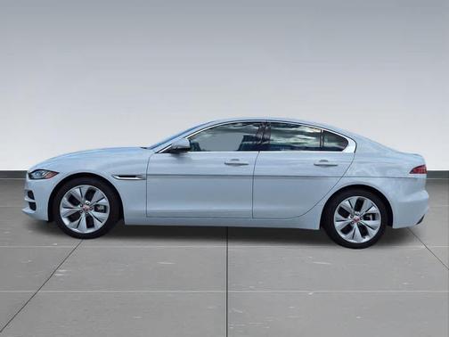 Yulong White 2020 Jaguar XE S