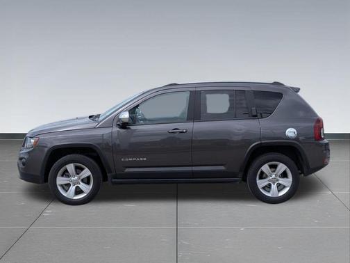 Granite Crystal Clearcoat Metallic 2017 Jeep Compass Sport