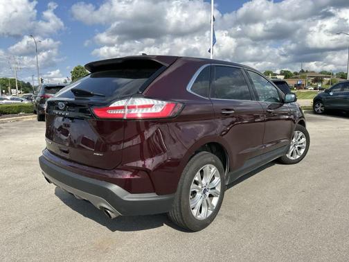 2021 Ford Edge Titanium
