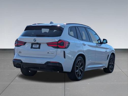 2022 BMW X3 M40i