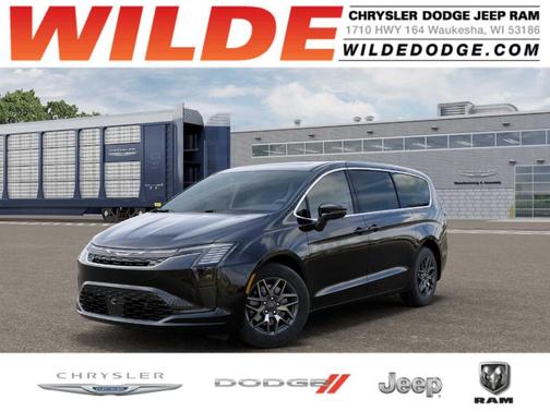 Diamond Black 2027 Chrysler Pacifica LIMITED