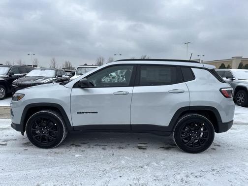 2025 Jeep Compass Latitude
