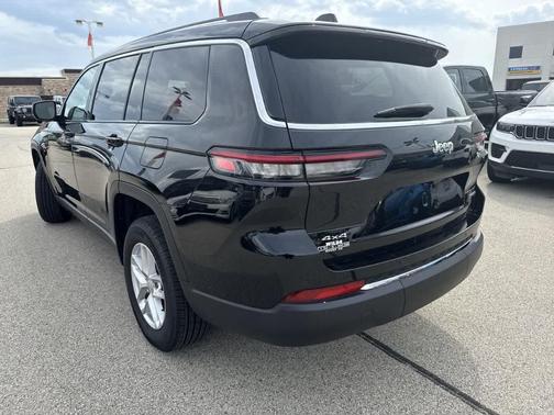 2024 Jeep Grand Cherokee L Laredo
