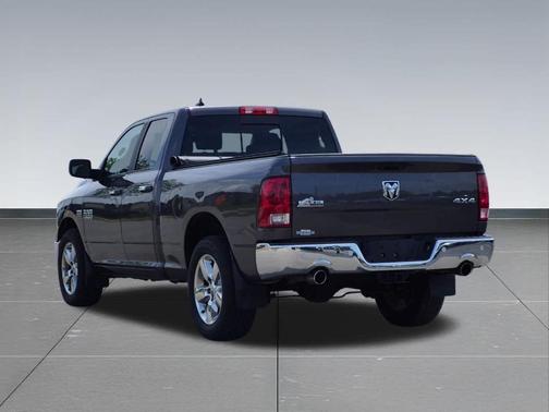 Granite Crystal Clearcoat Metallic 2016 RAM 1500 Big Horn