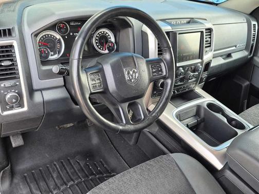 Granite Crystal Clearcoat Metallic 2016 RAM 1500 Big Horn