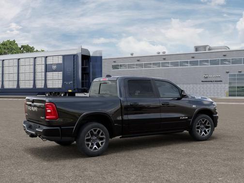 Diamond Black 2026 RAM 1500 Laramie