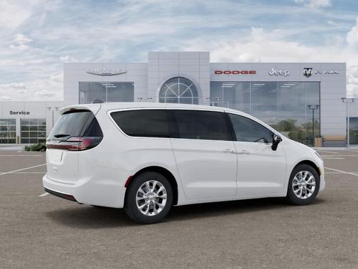 Bright White Clearcoat 2027 Chrysler Pacifica SELECT