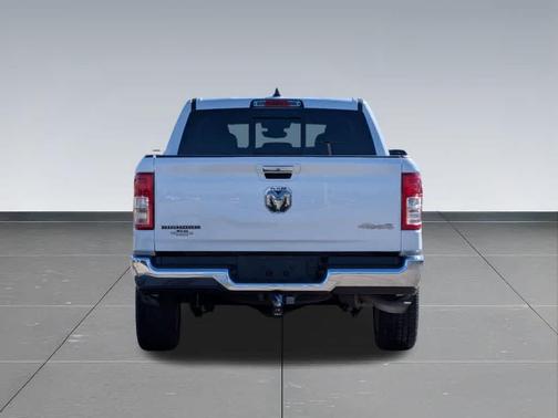 Bright White Clearcoat 2019 RAM 1500 Big Horn