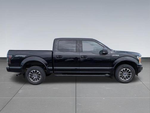 Shadow Black 2018 Ford F-150 XLT