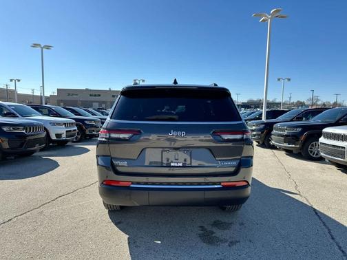 2025 Jeep Grand Cherokee L Laredo