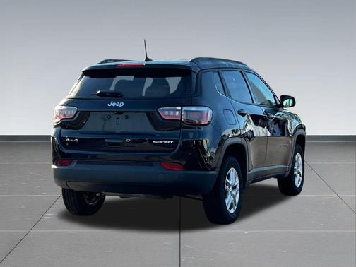 2018 Jeep Compass Sport
