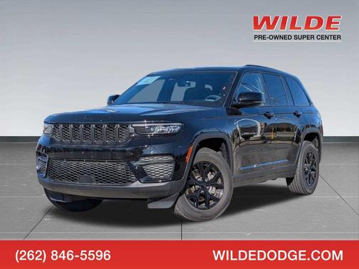 2025 Jeep Grand Cherokee Laredo